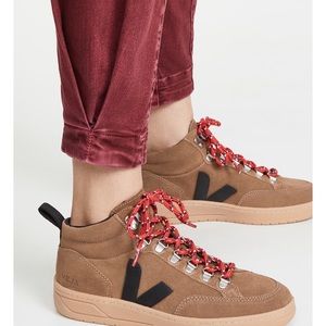 Veja Roraima Sneakers Size 39